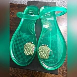 2/$20 INC 🍏LOREN TOE-LOOP SOLID JELLY SANDALS- Apples 🍏